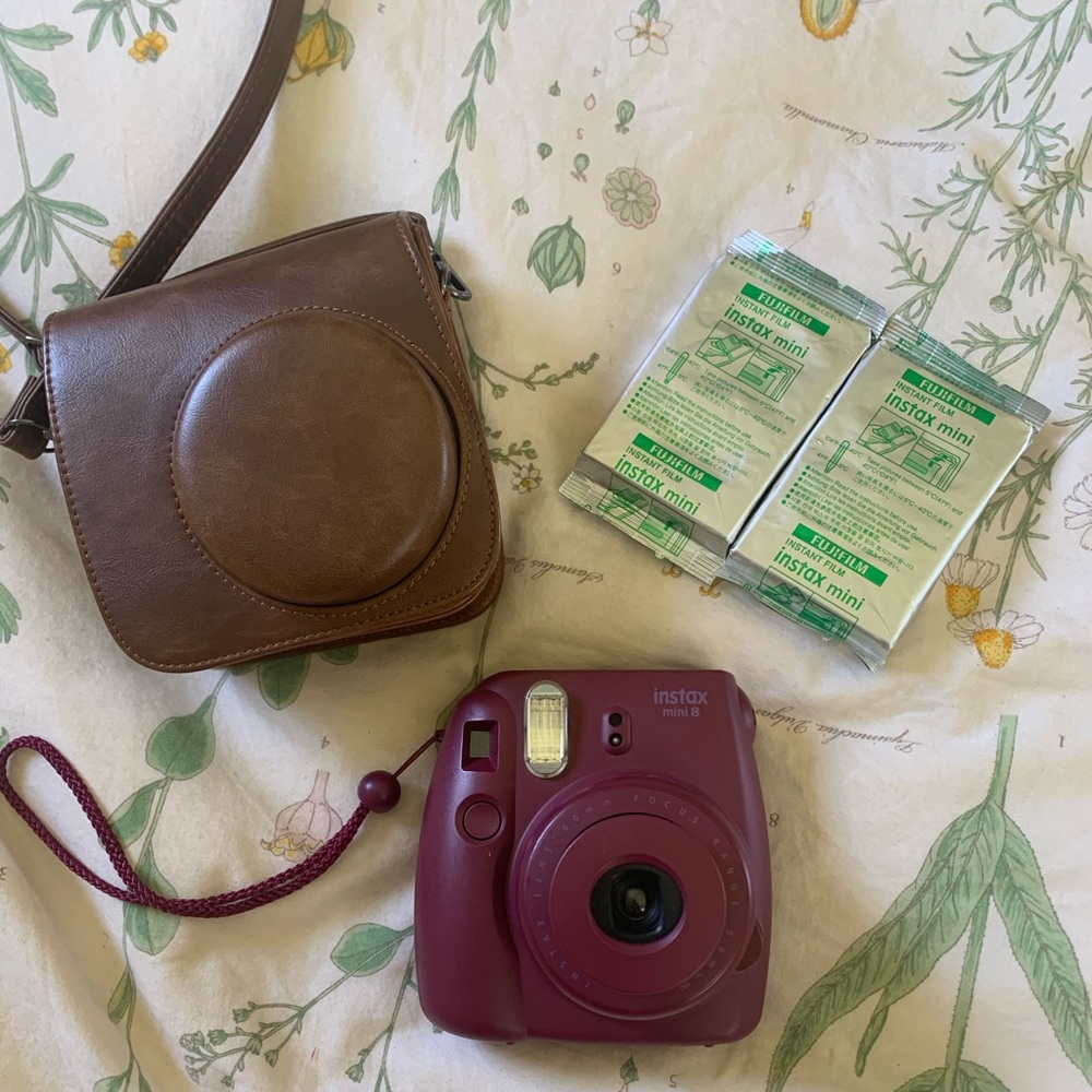 Instax mini 8 Fujifilm Instant Film Camera Maroon
